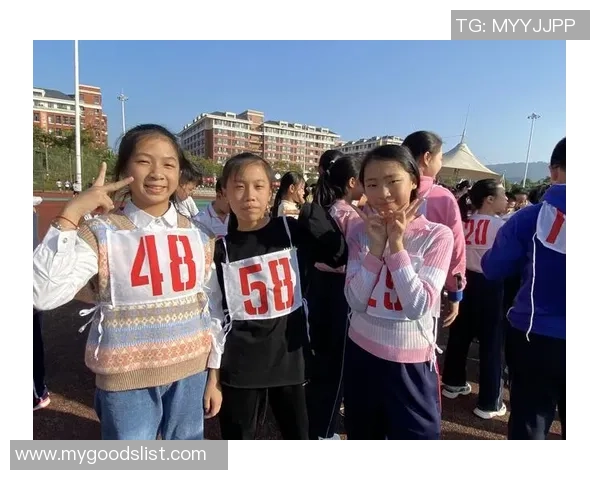南京飞盘队在马拉松大满贯中的逆袭之旅展现团队精神与拼搏力量
